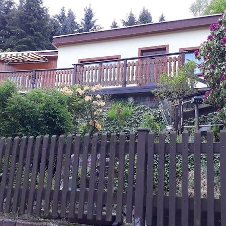 Bungalow Bluehende Oase Зебниц Екстериор снимка